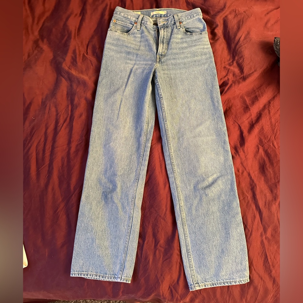 Levis Dad Jean Size 25, Worn Once!